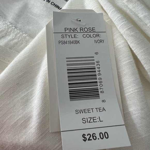 Sweet Tea by Pink Rose Cold Shoulder Ivory Tee Size L - Picture 8 of 11